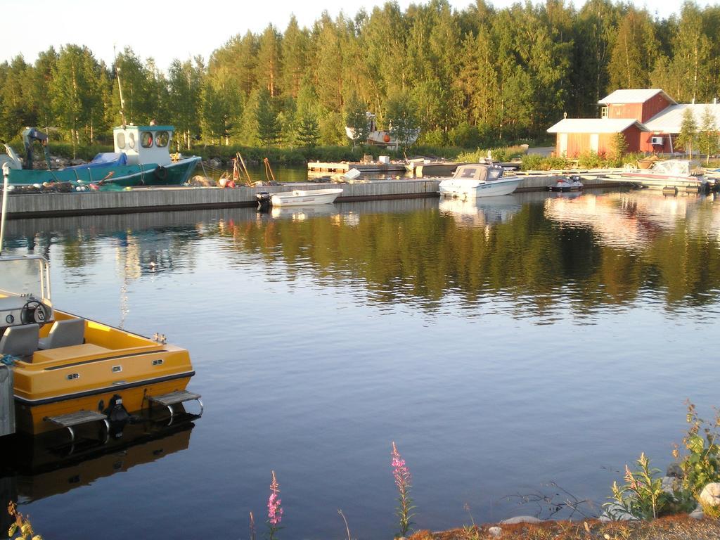 Отель Lomakyla Kultahiekat Manamansalo Экстерьер фото